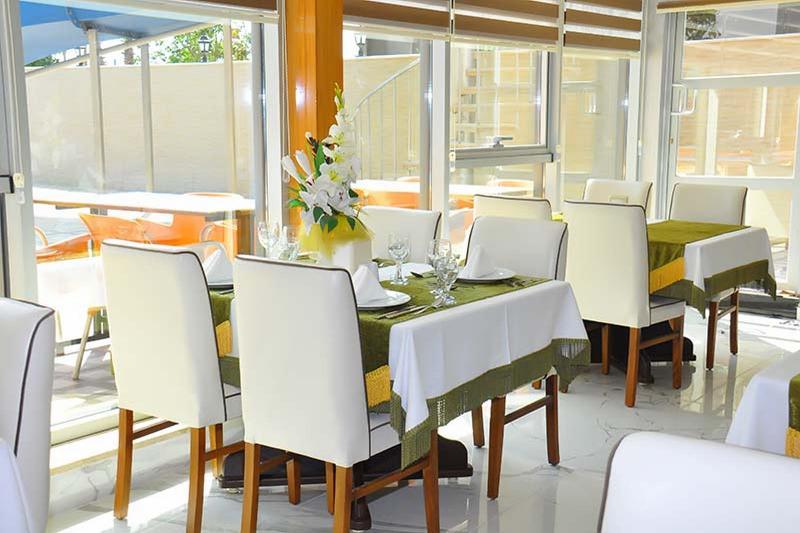 אלאניה Bayar Garden Beach Hotel מראה חיצוני תמונה